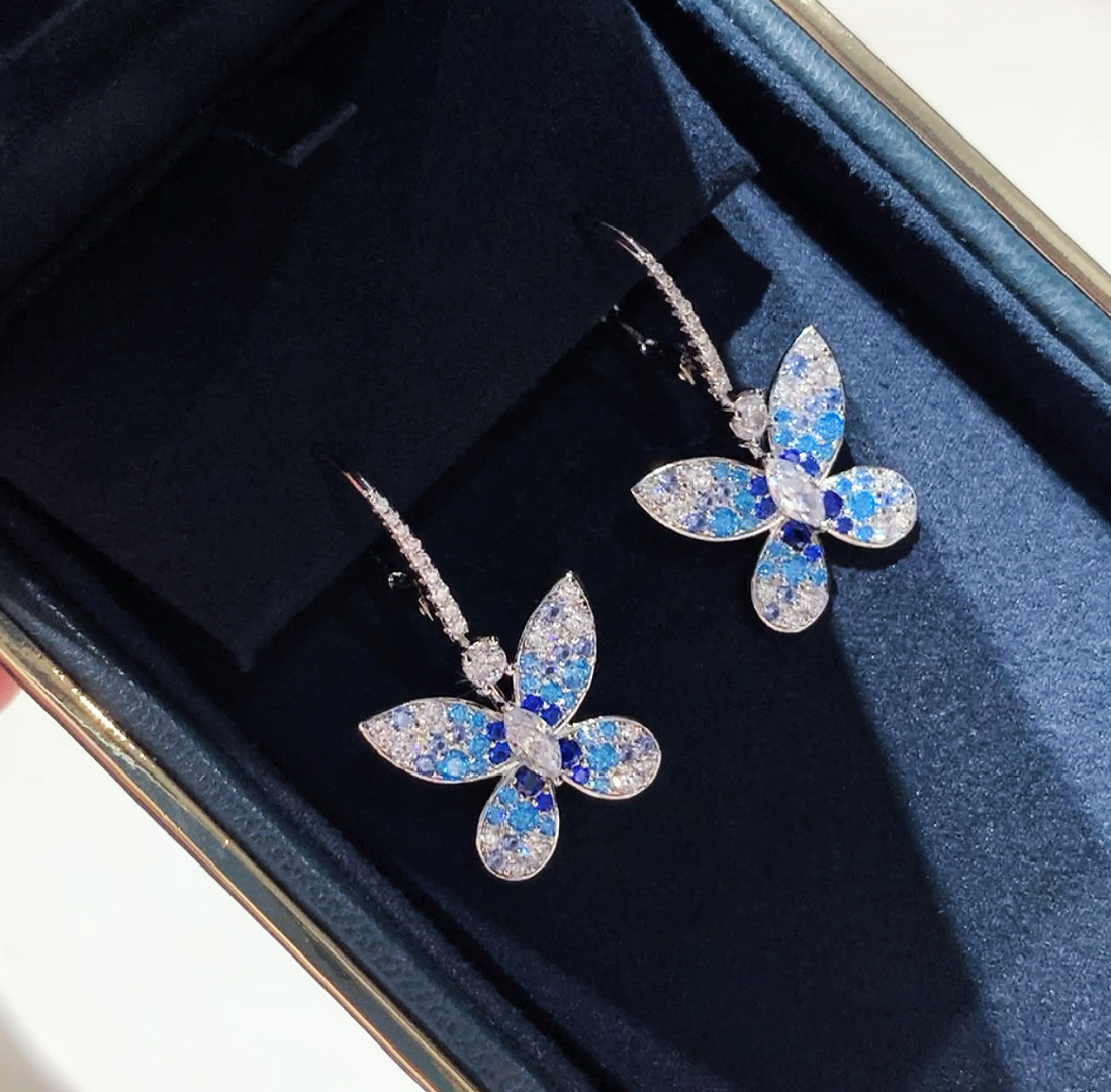 Anting atau Cincin Kupu-kupu B - Diamond Stud Earrings ulasan dan harga