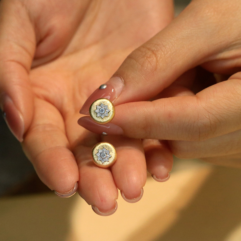 LUOWEND 100% 18K Anting Emas K - Diamond Stud Earrings ulasan dan harga
